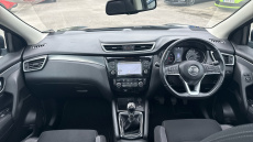 Nissan Qashqai 1.2 DiG-T N-Connecta 5dr Petrol Hatchback